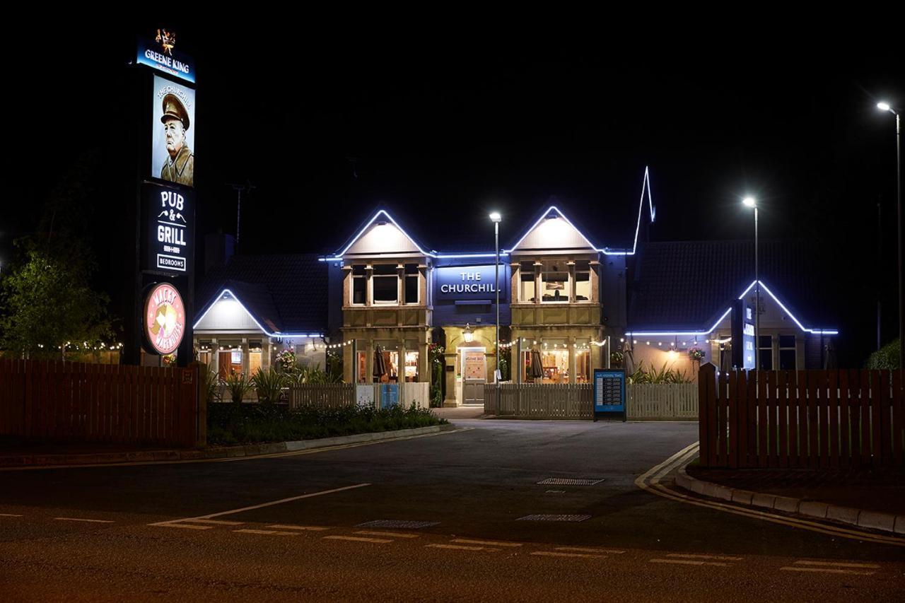 The Churchill By Greene King Inns Royal Wootton Bassett Exteriér fotografie